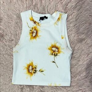 Forever 21 Sunflower Crop Tank – Size S 🌻